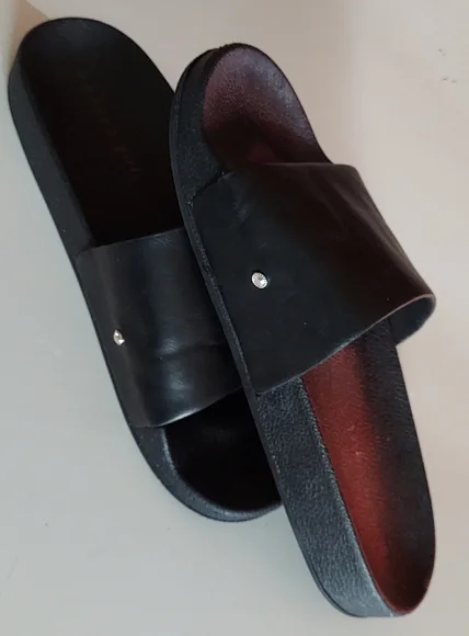 FINAL PRICE🔥Madden Girl sandals🩴black (7) - Picture 2 of 13